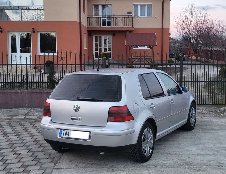 Wolkswagen Golf 4 motor 1.6 benzina 105 cp an 2002 euro 4