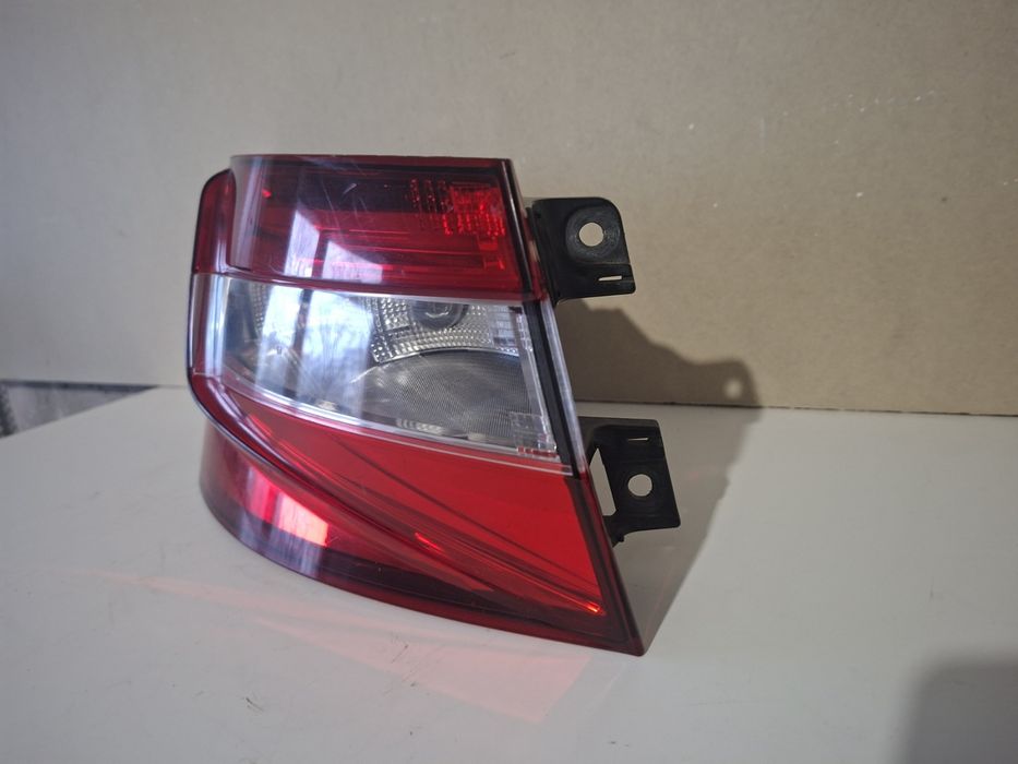 Ляв Стоп Skoda SuperB 3V5945207A