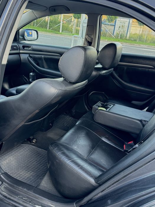 Vand Toyota avensis /2.0D/Facelift