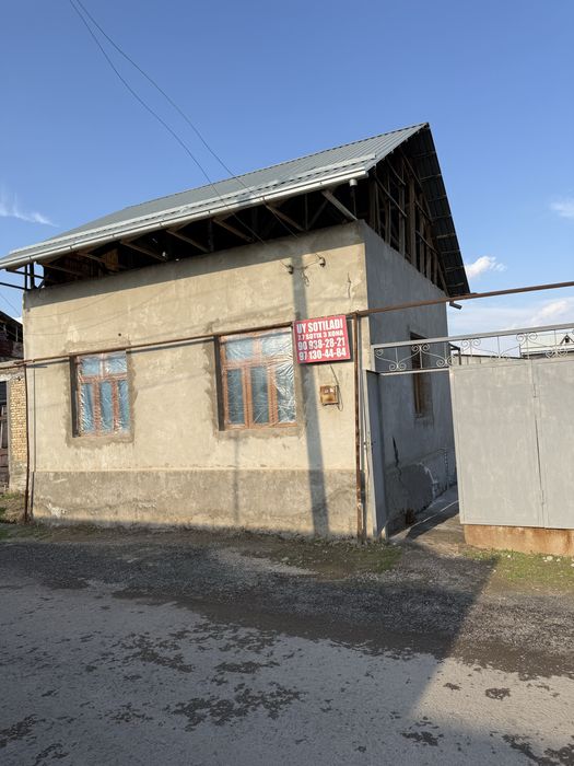 Бардамкол мактаб олди  Нур кочасида йер сотилади