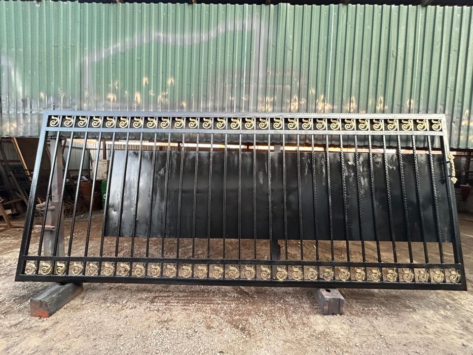 Ворота откатные вместе с забором