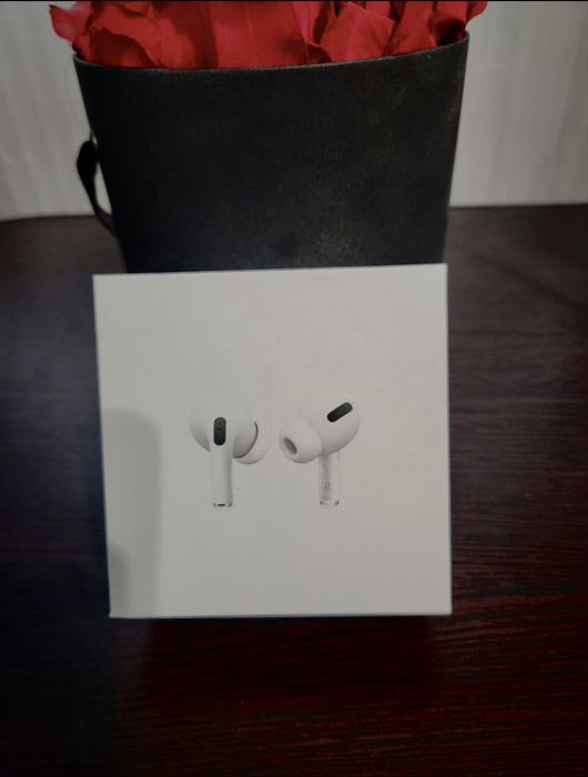 Vând căști Air Pods Pro
