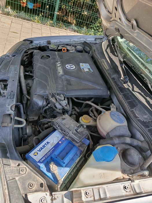 Volkswagen Polo 6N-benzina, 1.4(44kw),rulaj 90.000 km, uși 2+1 ,euro 4, manuala, volan pe stanga,