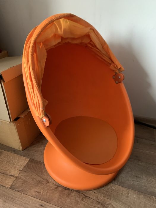 Яйцо кресло детское карусель Ikea