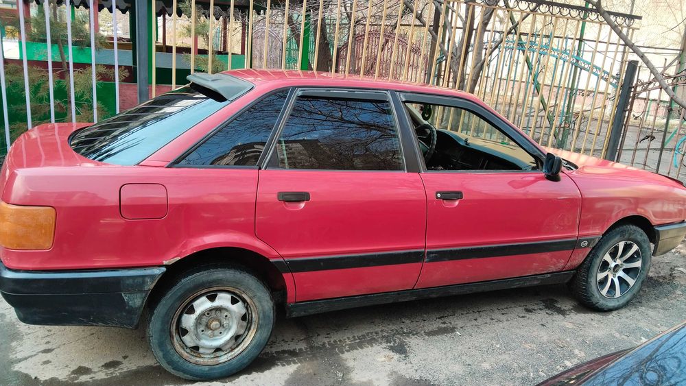Продам ауди 80 б3