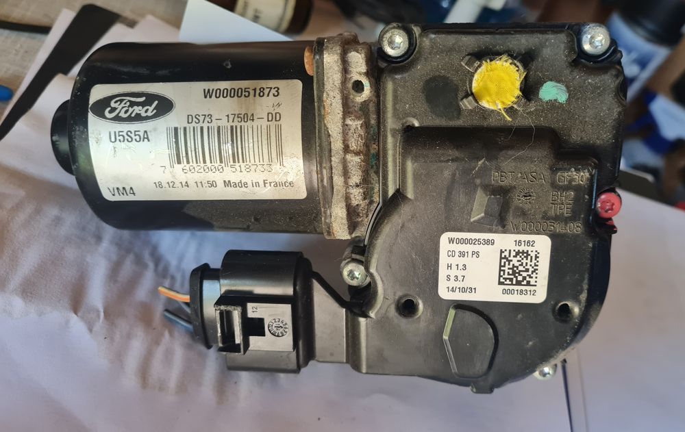 Motoras stargator stanga FORD MONDEO 2015  COD W00005074