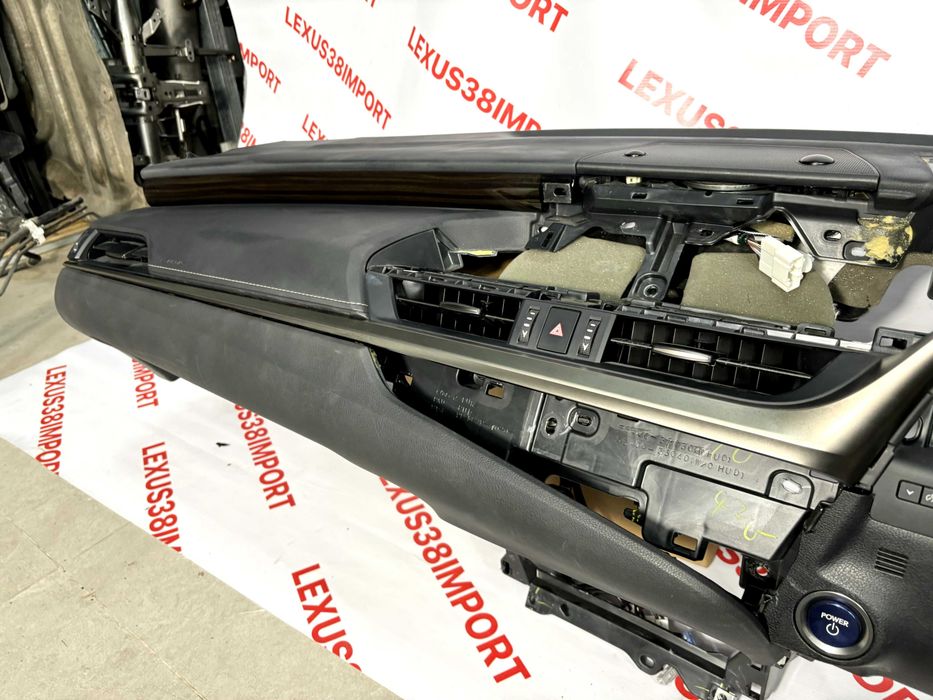 Торпедо Lexus ES300H AXZH10 A25A-FXS