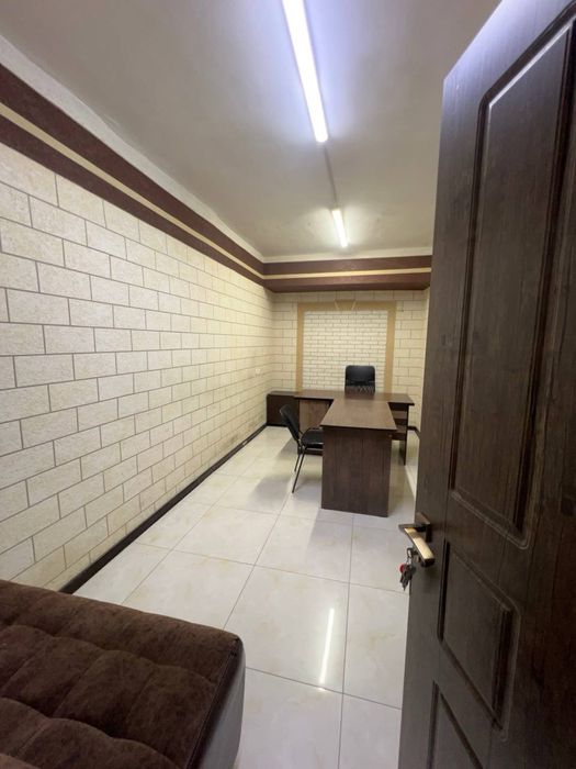 Аренда под офис 3 минут от метро Новза с мебелью подвол