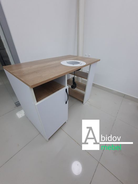 Маникюрный стол для профессионалов и начинающих от производителя.