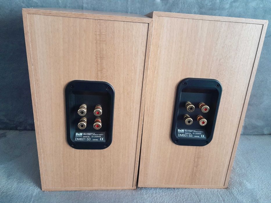 Bowers & Wilkins B&W DM601 S3 boxe Hi-Fi Premium  Made in England