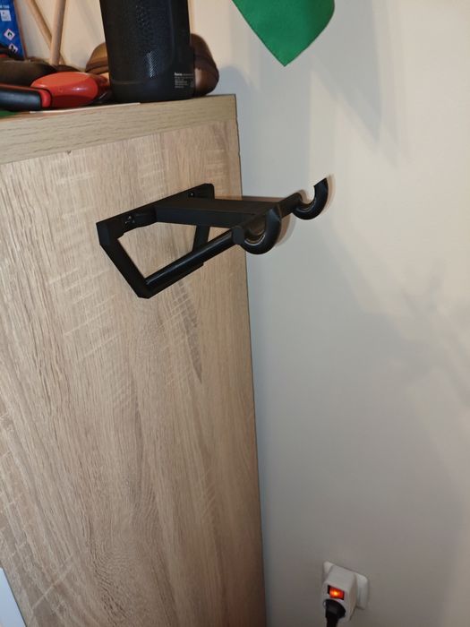 HTC VIVE PRO очила за виртуална реалност