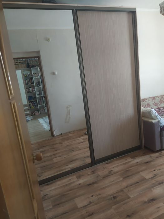 Продаю шкаф купе