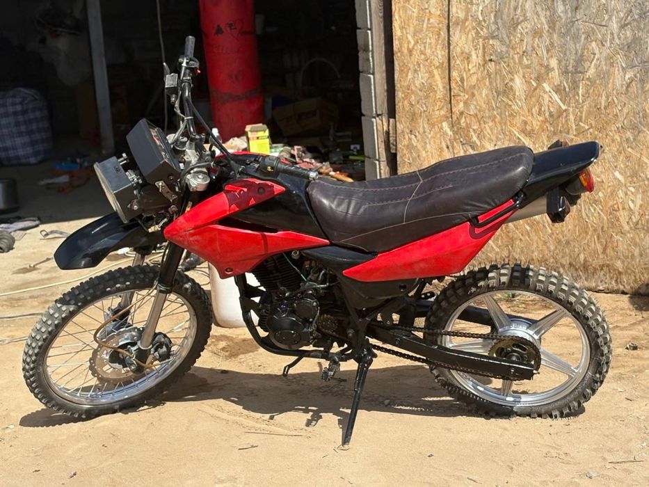 Мотоцикл 250 куб