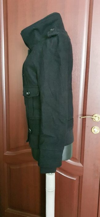 Jacheta / geaca neagra de lana