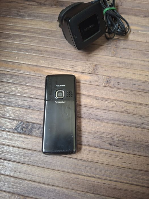 Nokia 6300 в добро състояние.