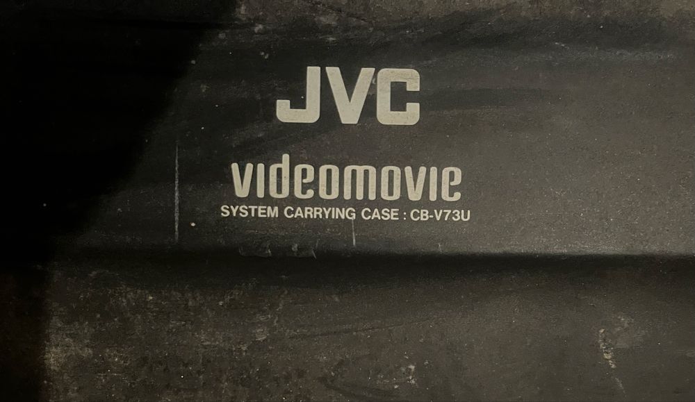 Видеокамера JVC Videomovie!