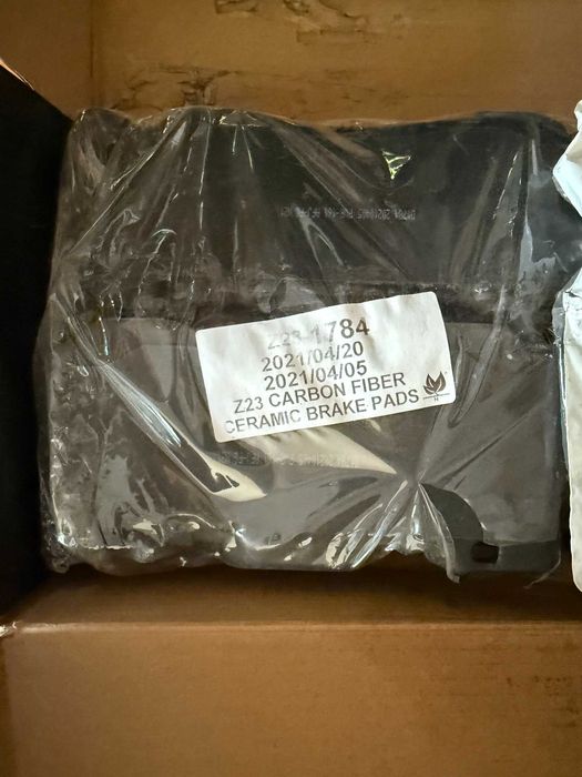 Керамични накладки POWER STOP Z23 за Ford Mustang 2015-2023