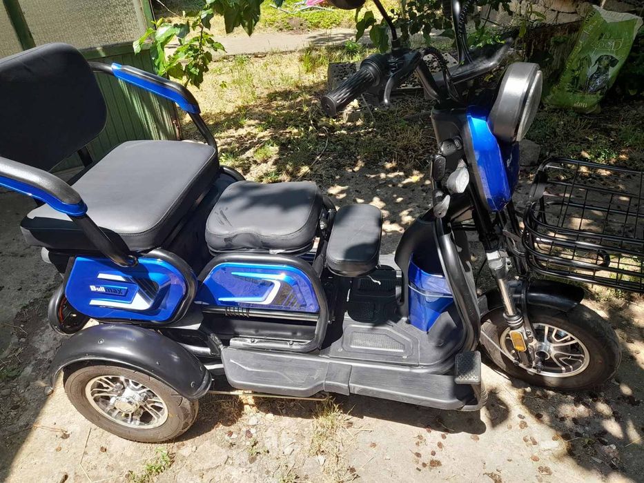 Електрическа триколка С 1+