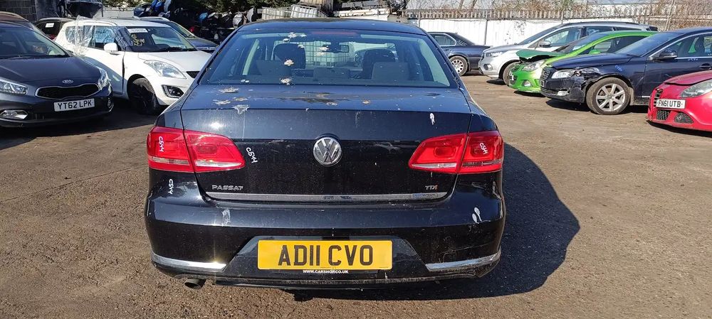 Dezmembrari / Dezmembrez VW Passat B7 (362) [Fabr 2010-2014] 1.6 TDI CAYC cutie viteze manuala cod culoare LC9X