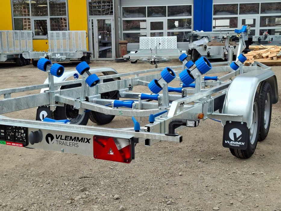НОВО колесар Vlemmix Boat Trailer 700 2700kg