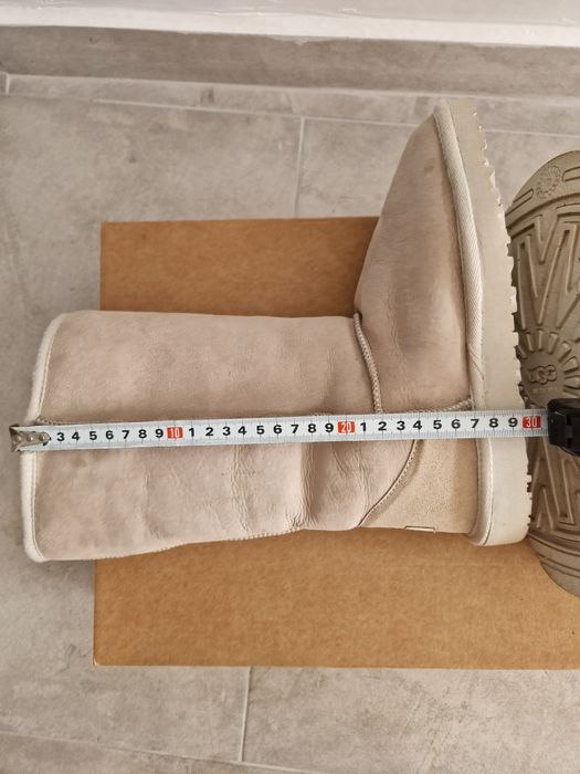 UGG Класически Ботуши 100% Вълна