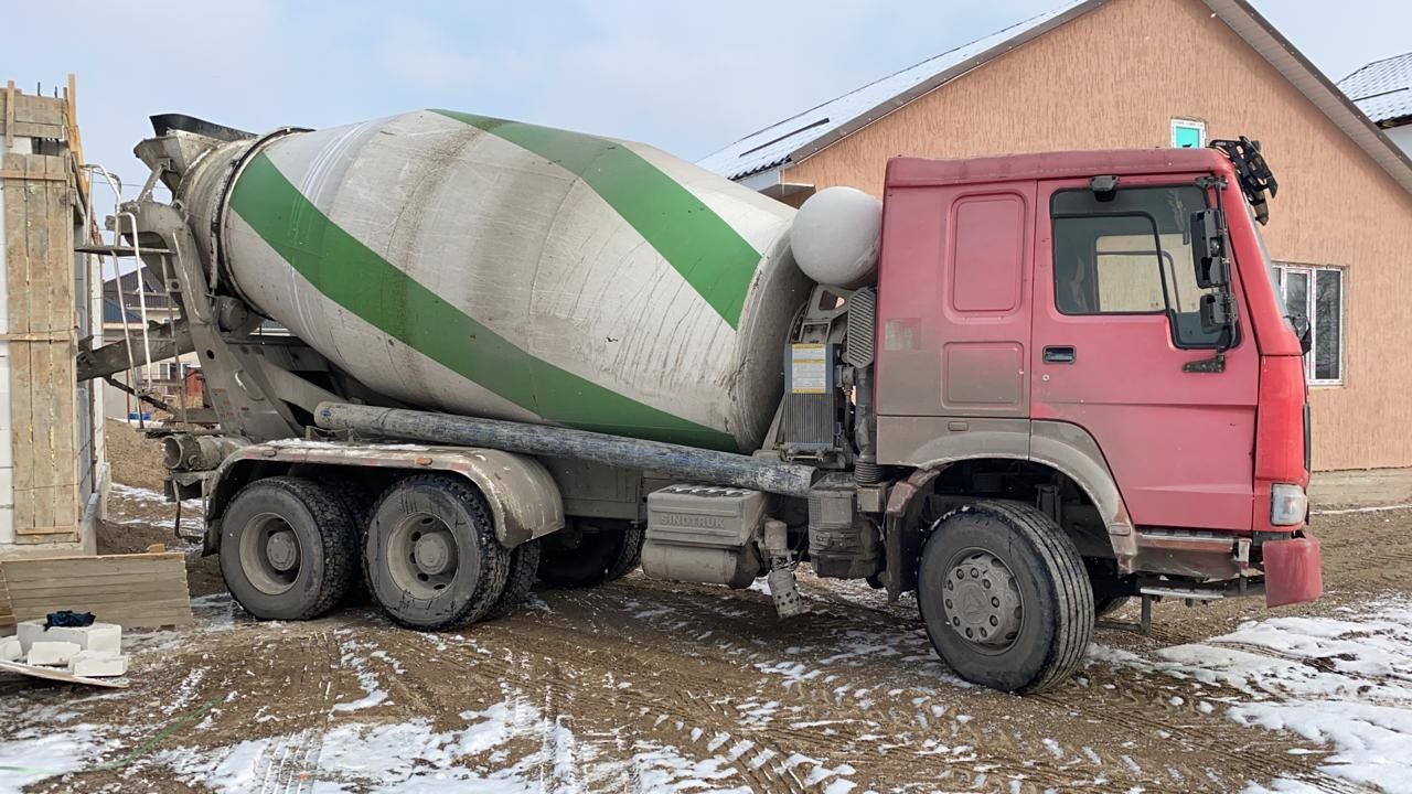 Бетон в Грэс,Байсерке,Али,Айғаным,Жаңалық,Қызыл ту, Жетіген: 13 000 тг. -  Бетонные блоки Отеген батыра на Olx