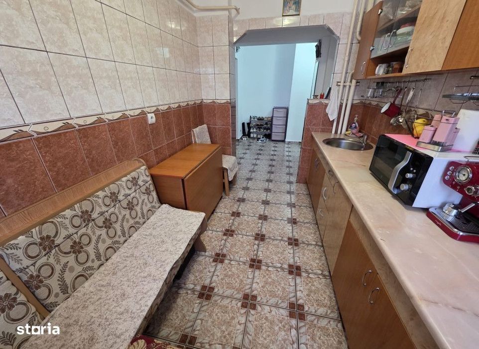 Apartament  3 camere Dacia , 70 metri, etaj 3 Cod:162952