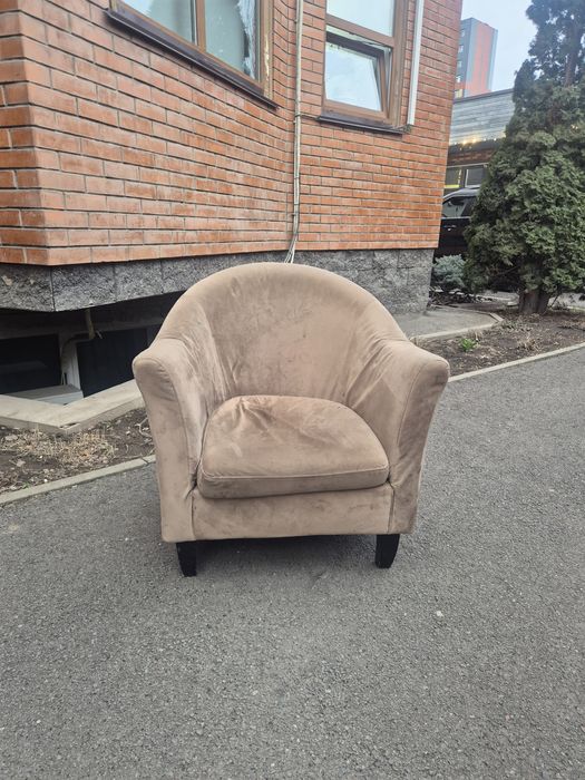 Кресло для кафе.