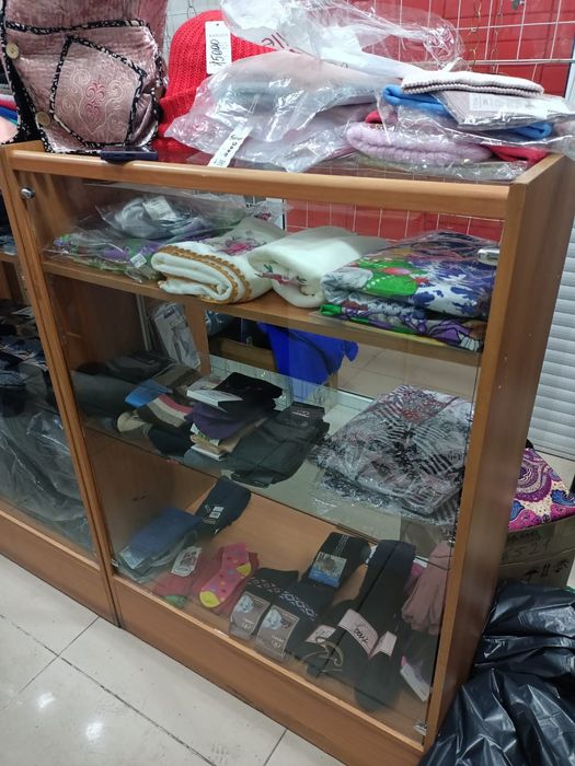 Продаю витрину б/у