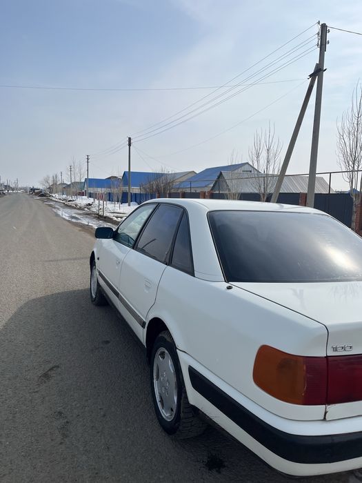 Продам Ауди 100с4