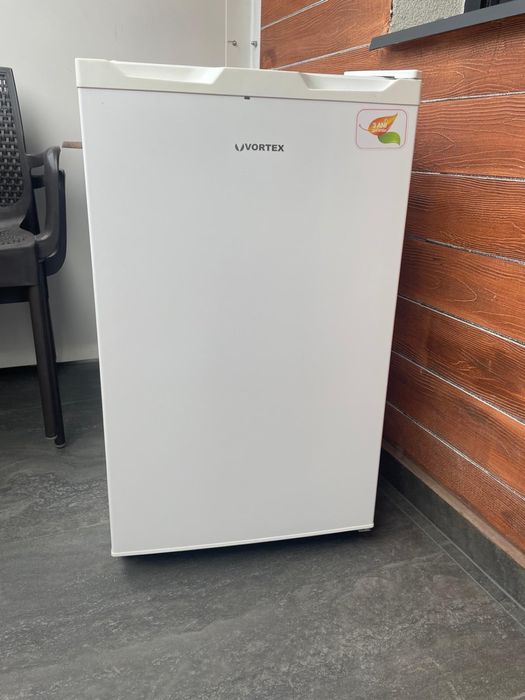 Minifrigider Vortez