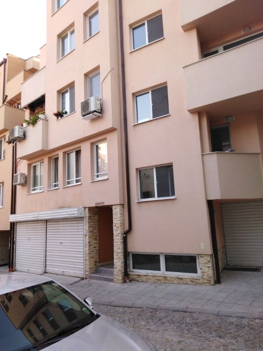 Апартамент за нощурки в центъра