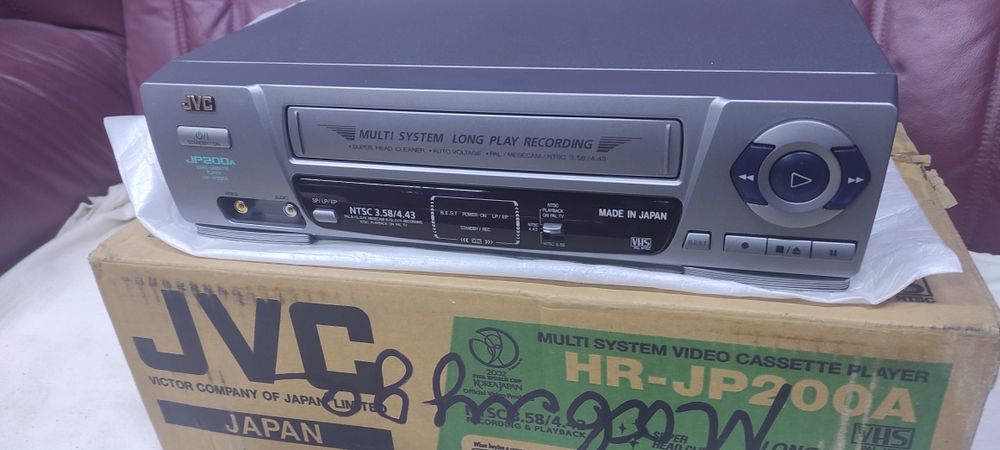 Абсолютно новый видак JVC JP200a