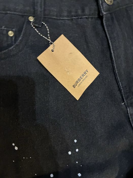 pantaloni burberry flared negri marimea M