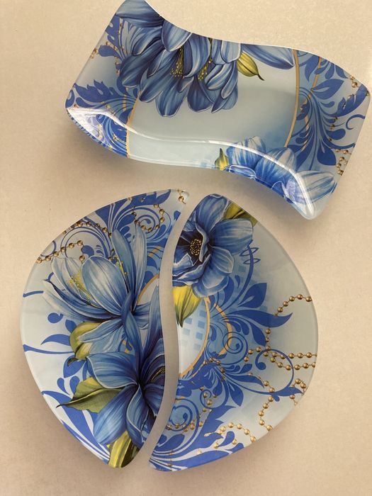 Посуда , три предмета .