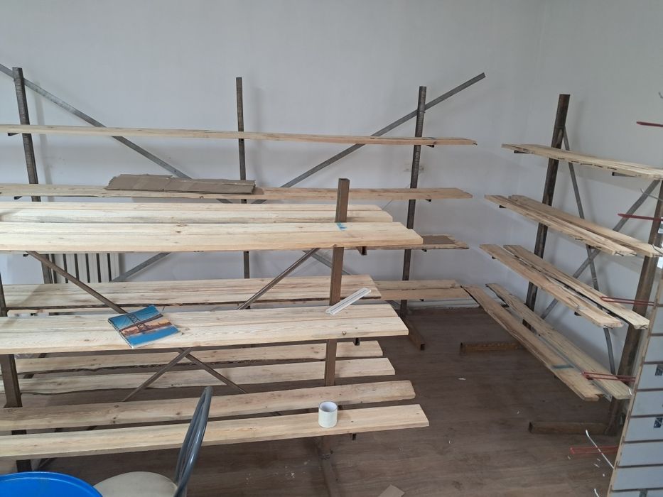 Продается стелаж