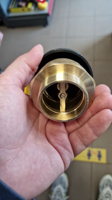 Supapa implozie bazin vidanja pentru a preveni implozie 285