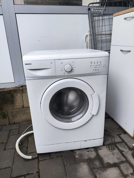 Пералня Беко WML 10560 за части или ремонт