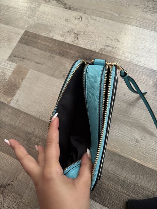 Чисто нова чанта