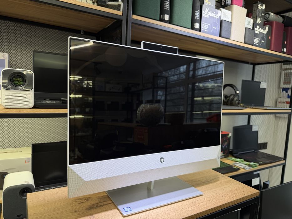 Моноблок HP Pavilion, 24" экран сломан, без комплекта, 1786/А10