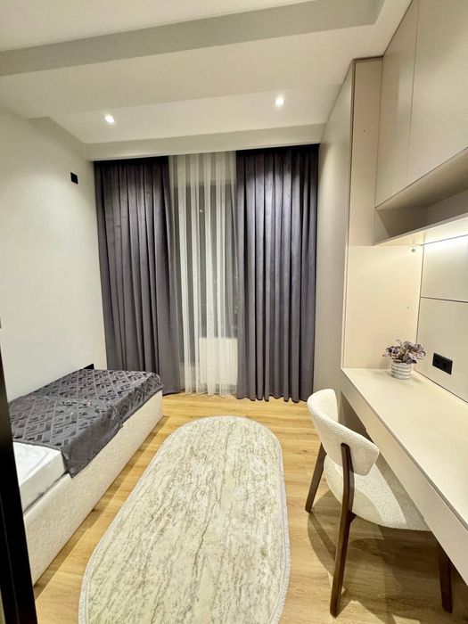 Продаётся 2в3 ком. ЖК Shoshkent