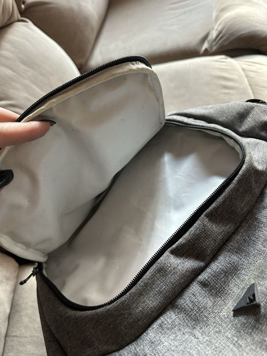 Ученическа раница Quicksilver - ортопедичен гръб - отлично състояние