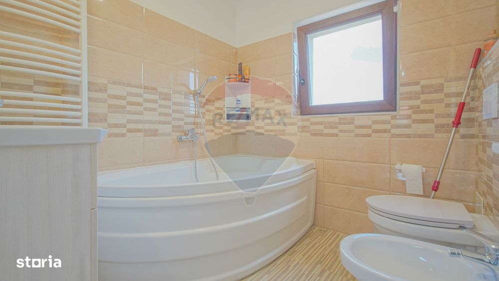 Casă individuală cu 4 camere - Teren generos de 534 mp, Ghimbav