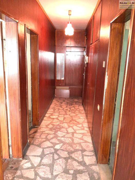 Продава се Двустаен апартамент в Монтана, Идеален център - 57 кв.м за 1387 €/кв.м - Снимка #13