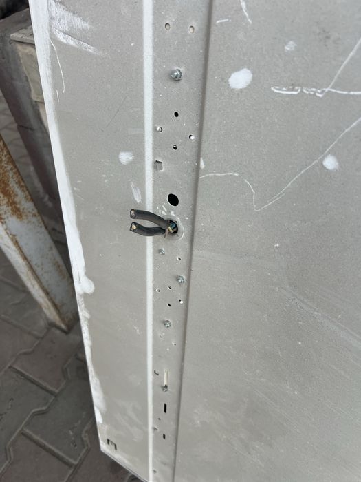 В продаже потолочное освещение