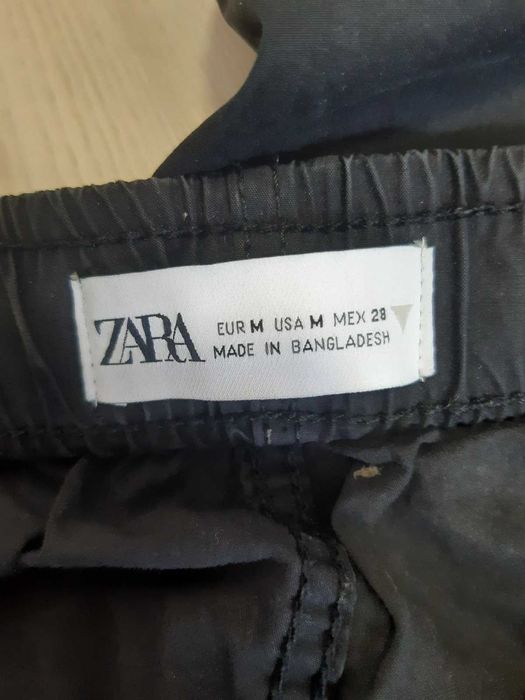 Zara парашутен панталон