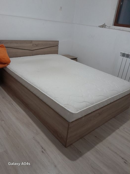 2 легла и 1 спалня