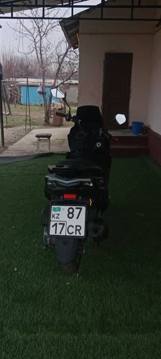 Скутер макси 175 куб