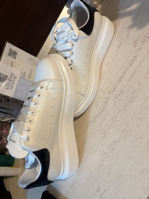 Adidasi McQueen, piele 100% naturala, originali