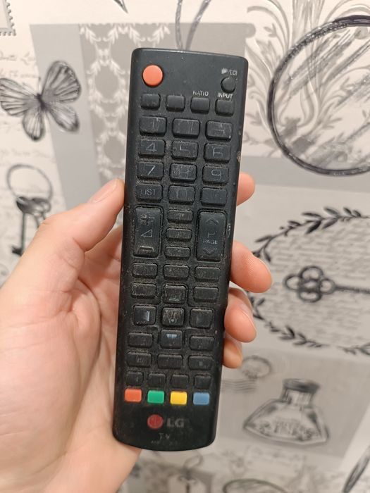 Продам телевизор LG